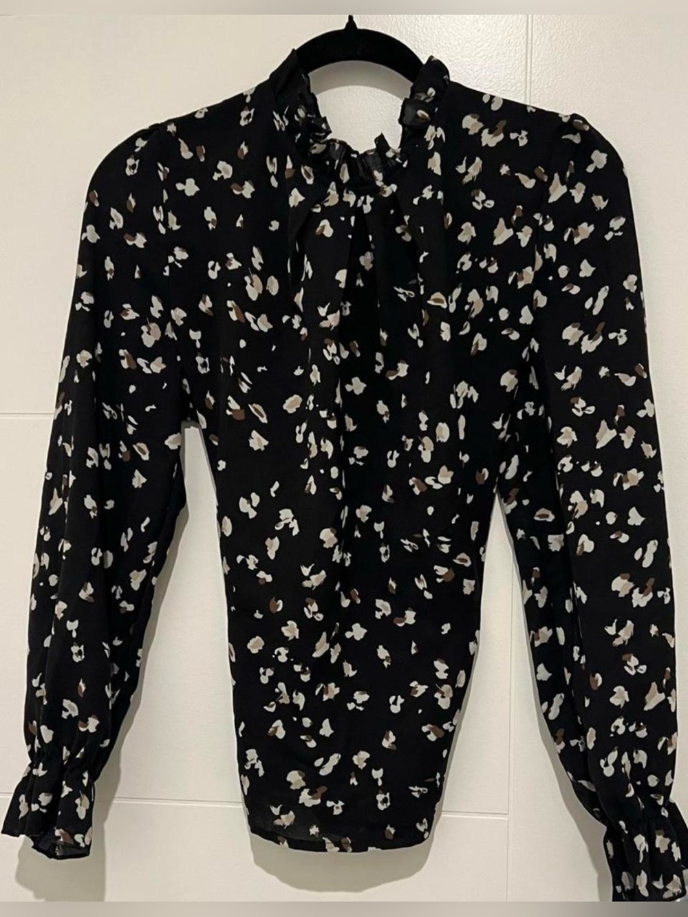 Black Floral Long Sleeve Blouse